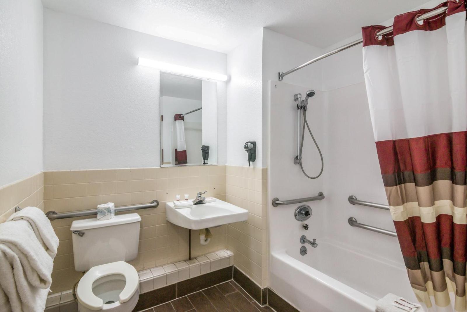 Red Roof Inn Palmdale - Lancaster Main image 1